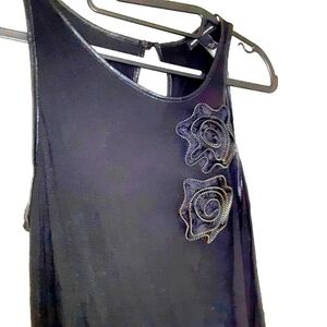 MANGO tank w/ embellishment